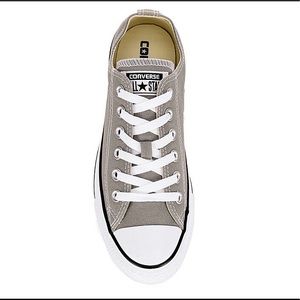 GREAT CONDITION pastel olive converse